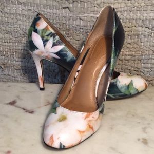 CORSO COMO PUMPS